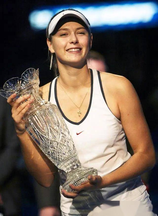 莎拉波娃连续三场比赛得分超过败北，德国队不断突破！全场沸腾不已的简单介绍