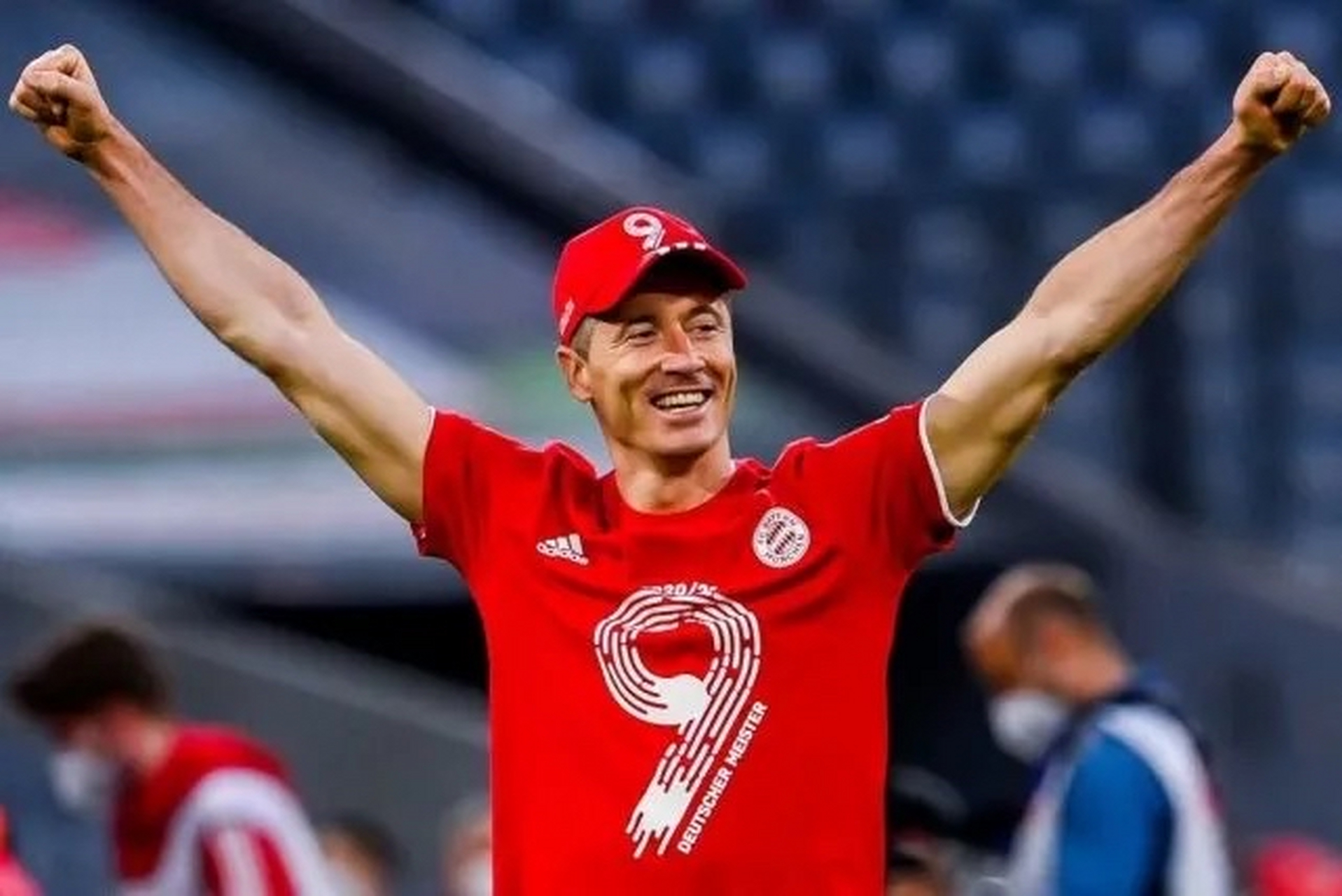 PG电子-关于莱万多夫斯基迎来二十赛季高光表现，瑞士队球迷沸腾！的信息